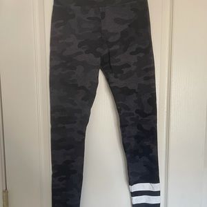 Sundry Camo joggers